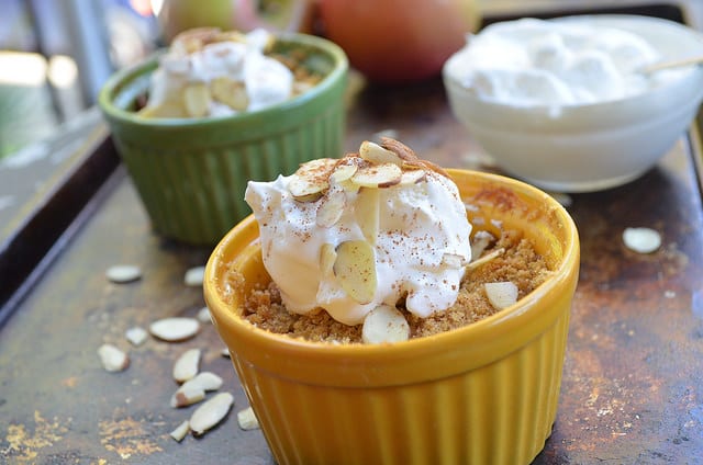 apple crumble ramekin