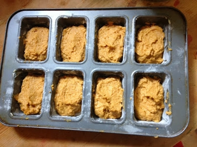 pumpkin bread pan